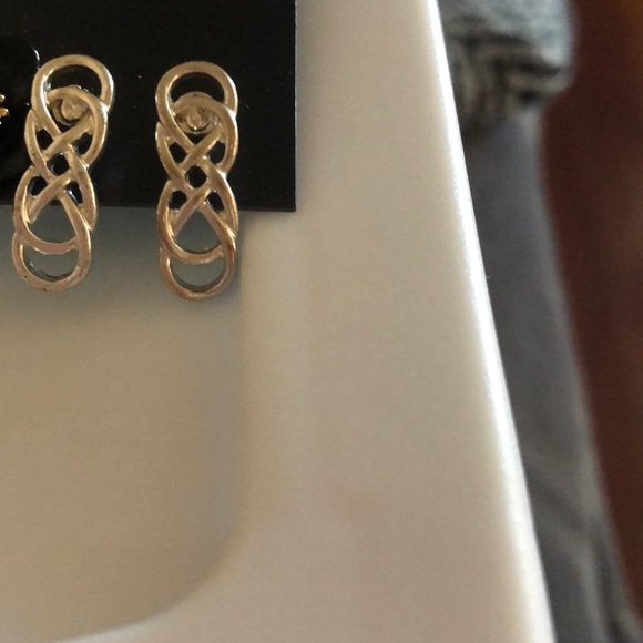 New Earring bundle - Picture 2 of 4